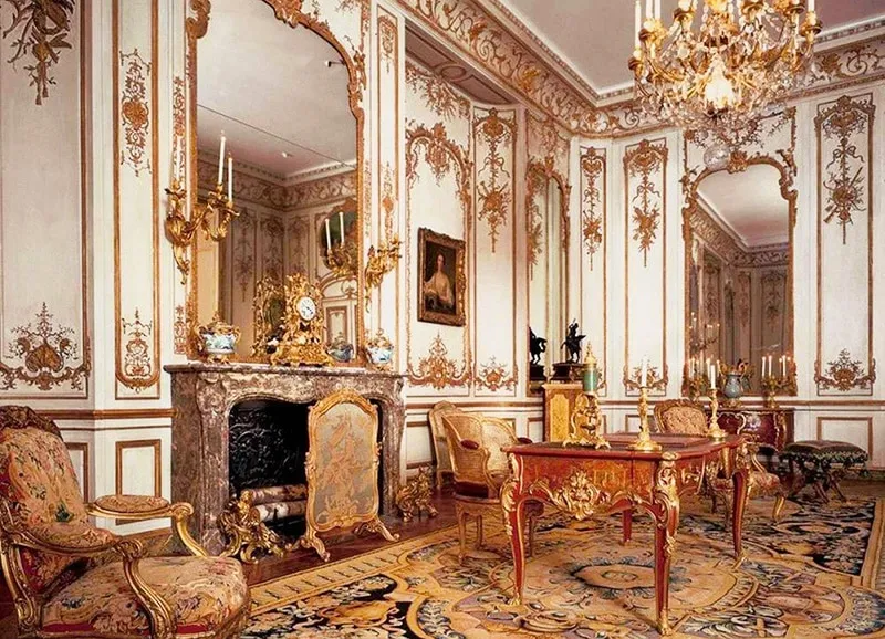 The Enduring Appeal of Neoclassical Interiors
